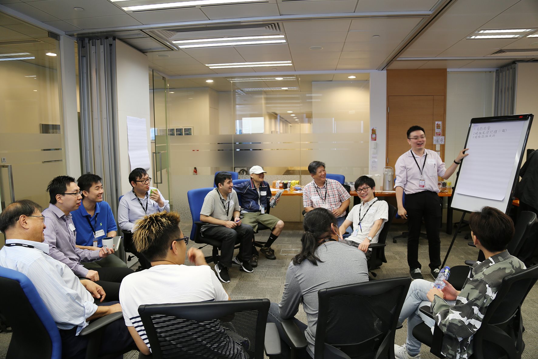 Experts at the Hong Kong Development Bureau having a discussion.
