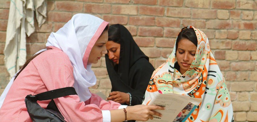 Community midwife training in Pakistan
