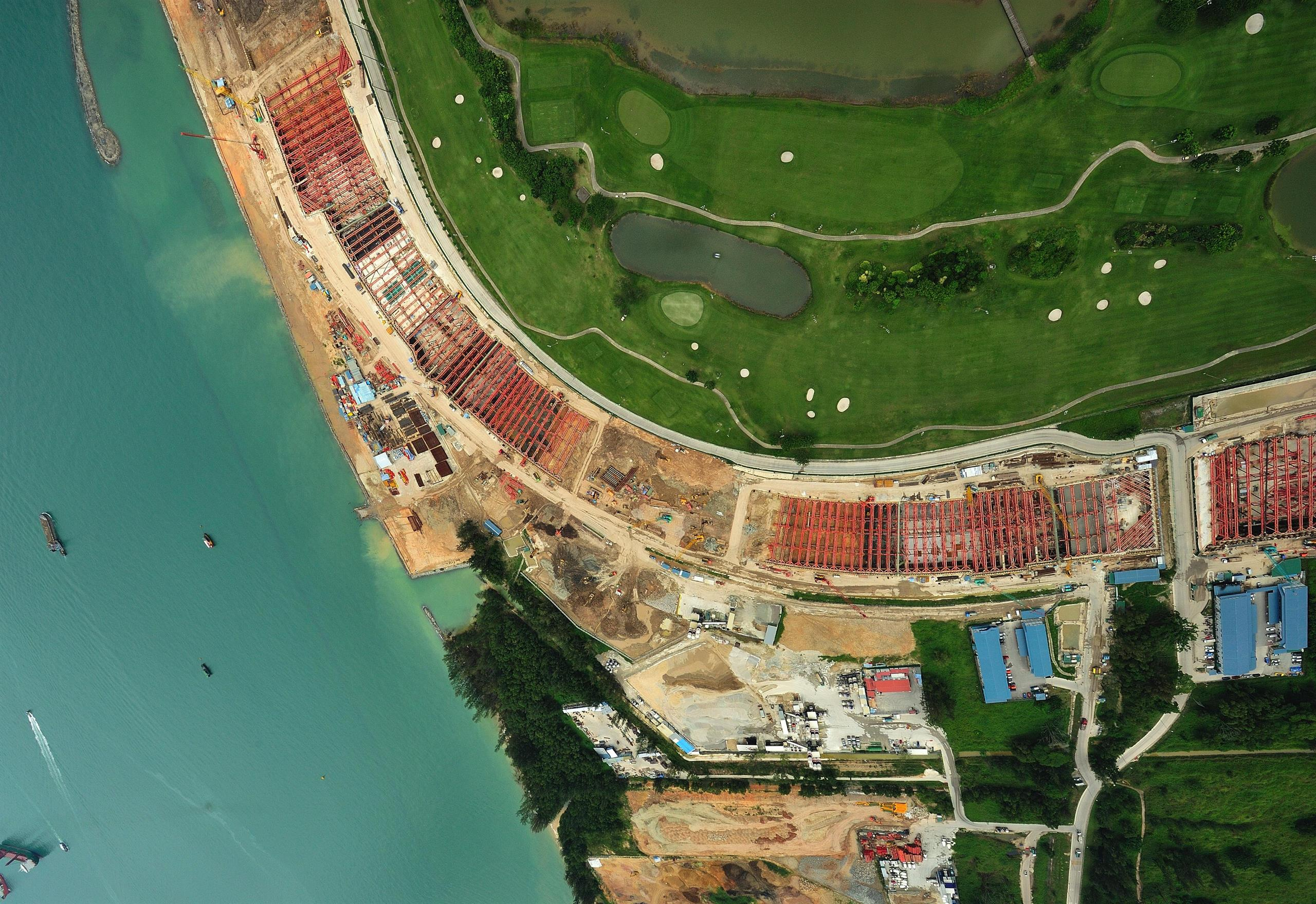 Our innovations on Singapore’s Marina Coastal Expressway have enabled faster, more efficient construction while meeting the state’s famously tough safety requirements. We worked closely with two contractors to review conventional construction methods and develop more efficient alternatives that have enabled nearly 3km of tunnel to be delivered safely, with cost and time savings.